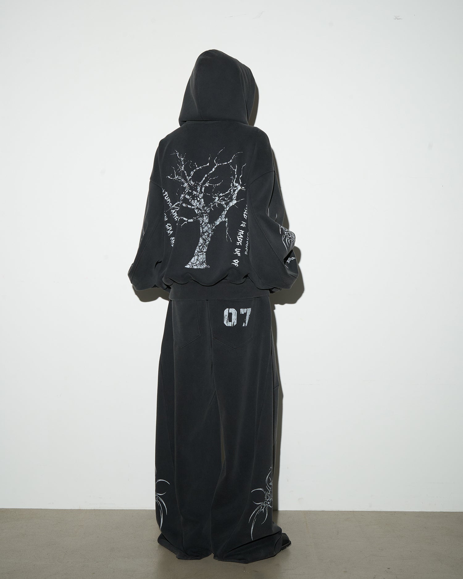 Graphic Wide-Leg Street Pants
