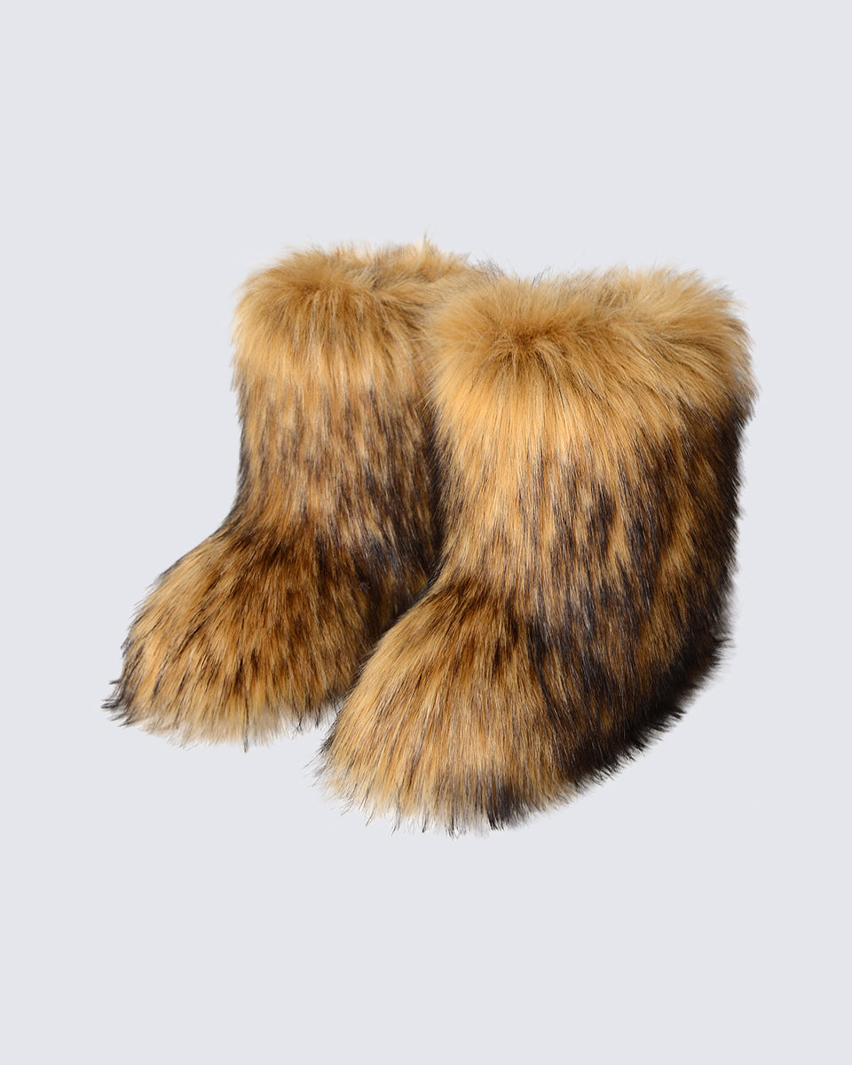 KIIKIO Fuzzy Snow Boots