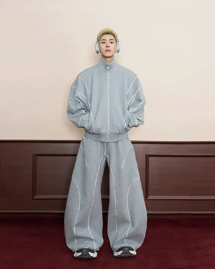 Curved-Panel Zip-Up Track Set