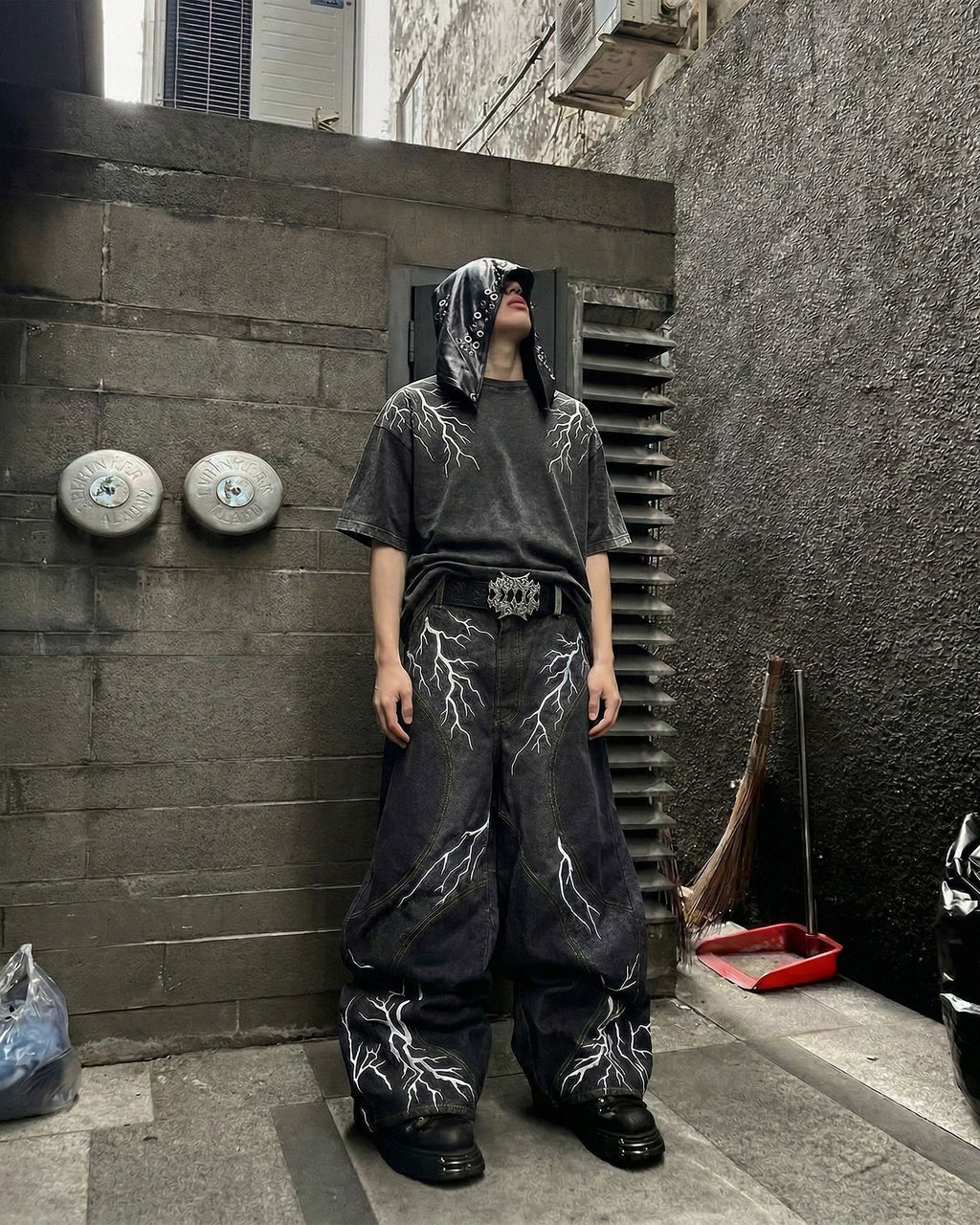 LIGHTNING Series | Double-Sided Embroidery Raw Denim