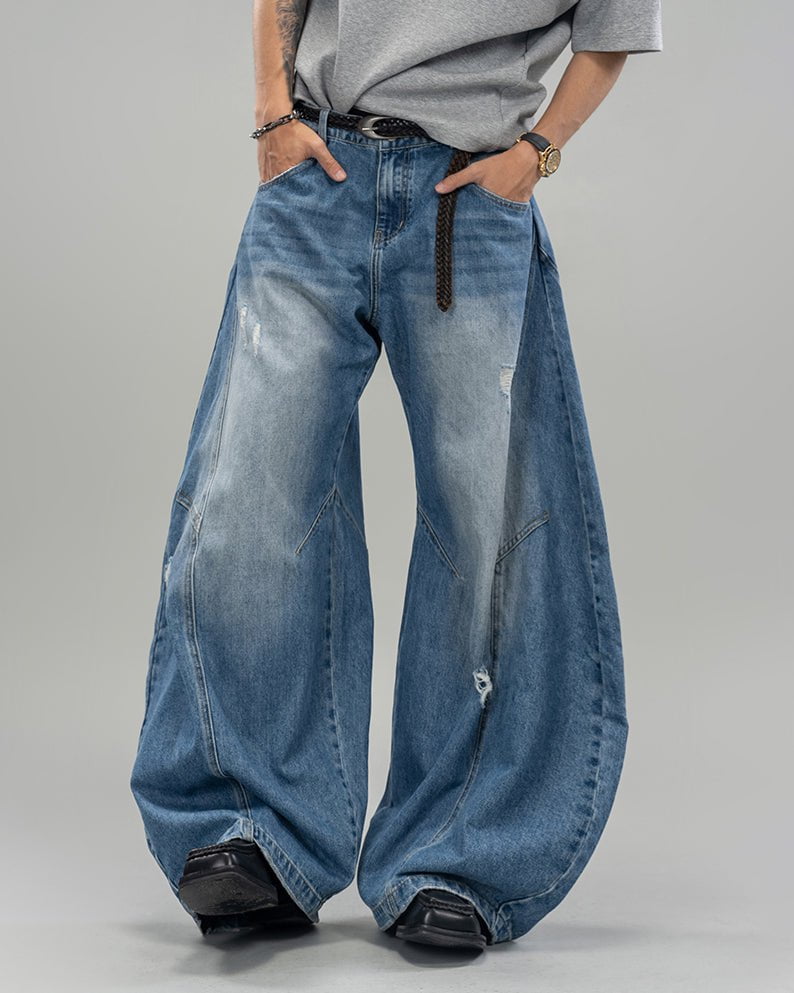 Pleated Blade-Cut Washed Jeans
