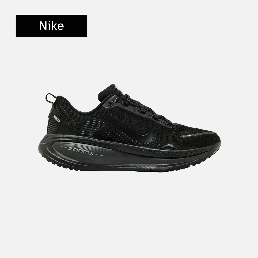 Vomero 18 'Triple Black'