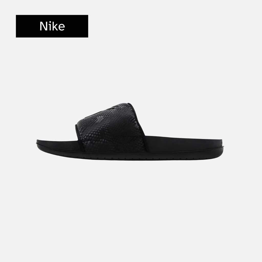 Kobe Bryant x Offcourt Slide 'Triple Black'