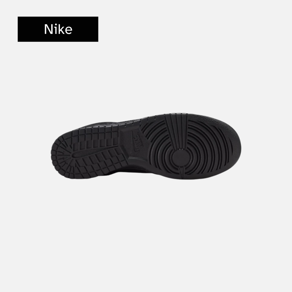 Dunk Low SE 'Triple Black'