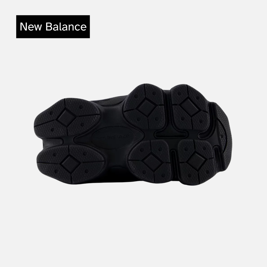 9060 Toddler 'Triple Black Suede'