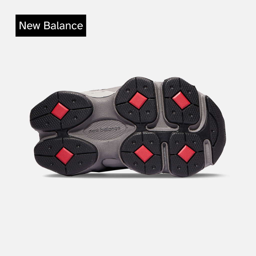 9060 Toddler 'Black Castlerock'