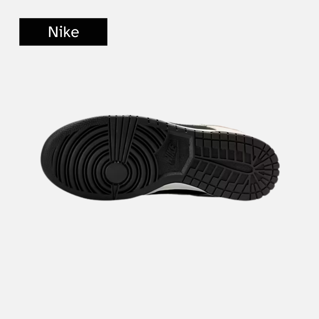 Wmns Dunk Low 'Embossed Black Sail'