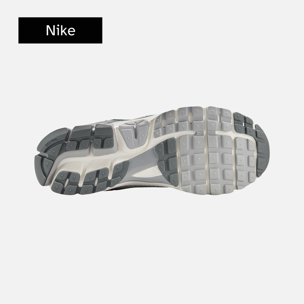 Air Zoom Vomero 5 'Summit White Metallic Silver'