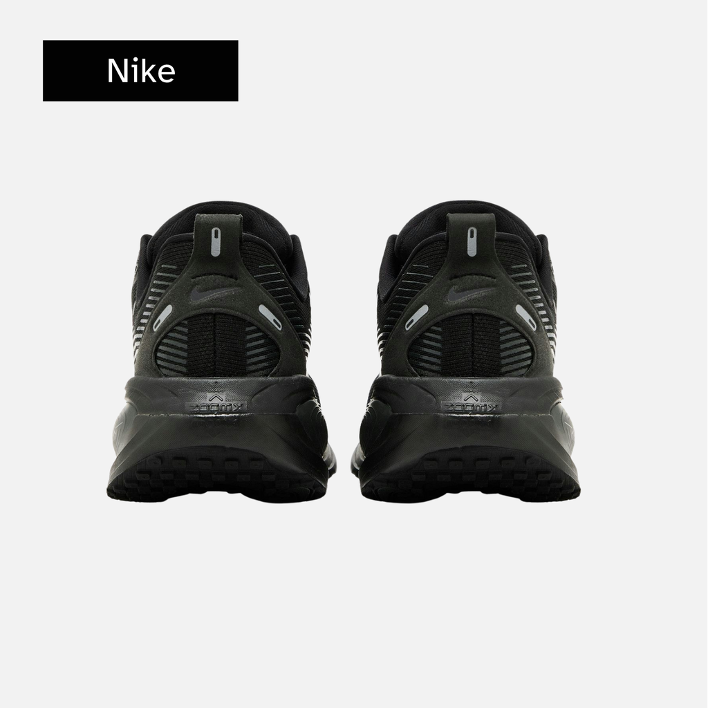 Vomero 18 'Triple Black'