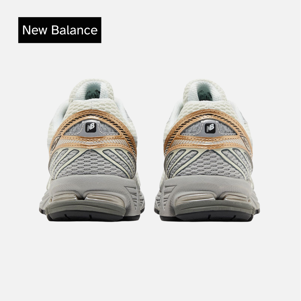 860v2 'Sea Salt Gold Metallic'