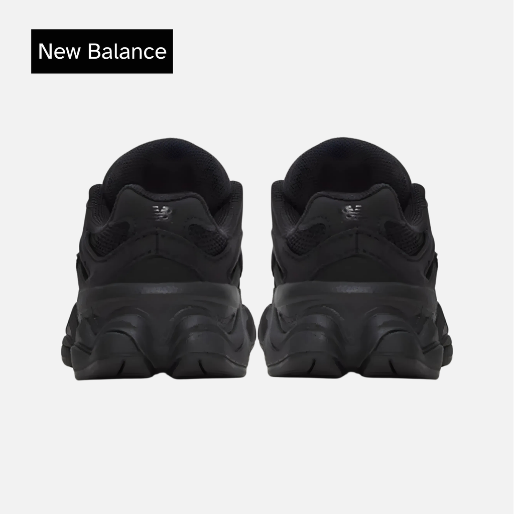 9060 Toddler 'Triple Black Suede'