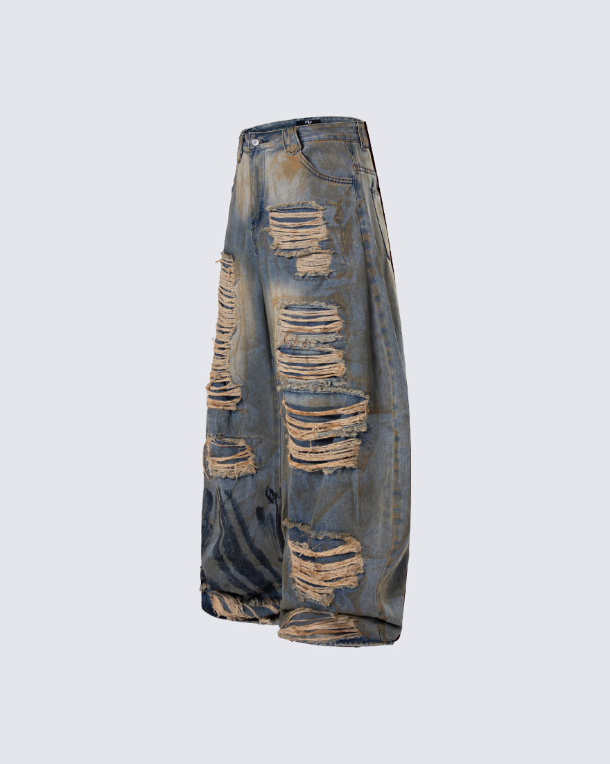 High-Street Distressed Curved-Leg Denim Jeans