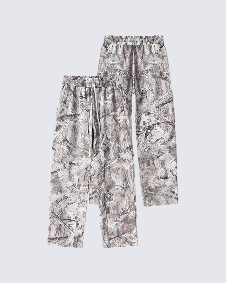 Fleece-Lined Camouflage Print Straight-Leg Pants
